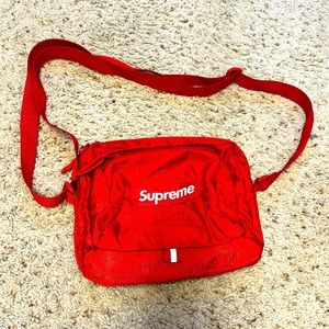 Supreme Red Cross body bag